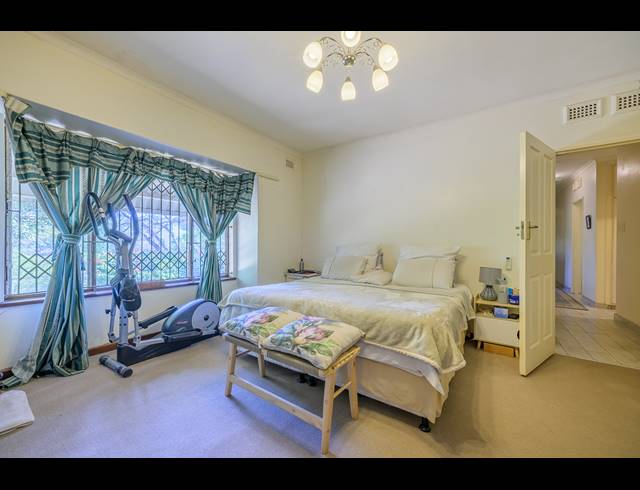 4 BEDROOM HOUSE FOR SALE IN WESTVILLE